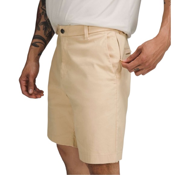 lululemon athletica Other - LULULEMON MENS Commission Classic Fit 7” Shorts  Prosecco Size 31 — GENTLY WORN